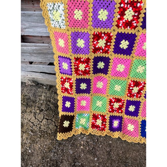 Vintage Colorful Granny Square Crochet Afghan 75x56" - Picture 12 of 16